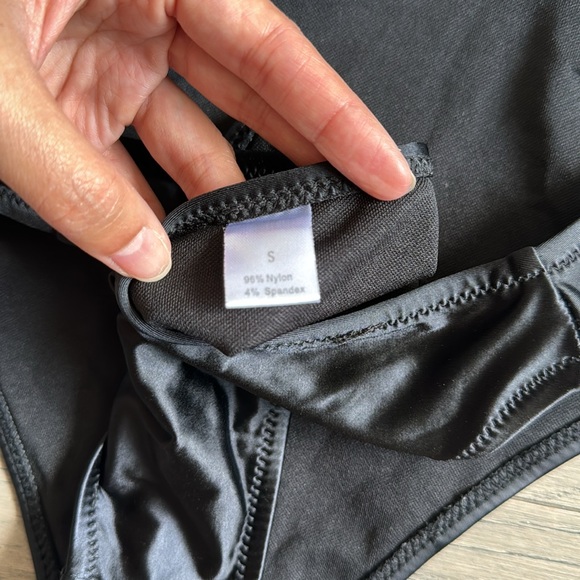 Yira One Piece in Size Small - Picture 5 of 6